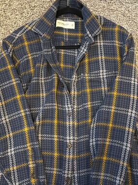 Abercrombie & Fitch Navy and Yellow Plaid Button-Up Shirt